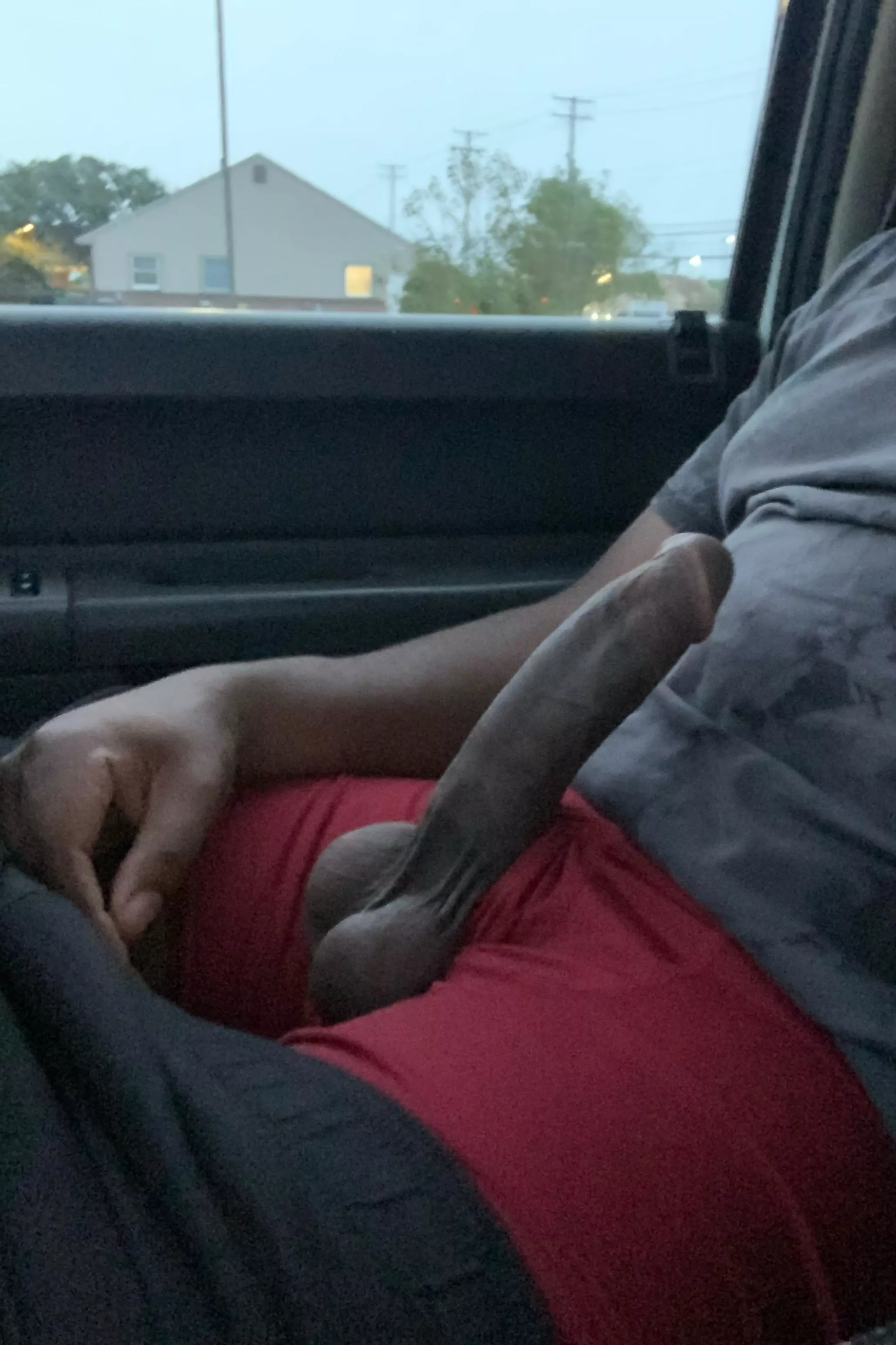 I’m back and here’s another post for you🩶🌹