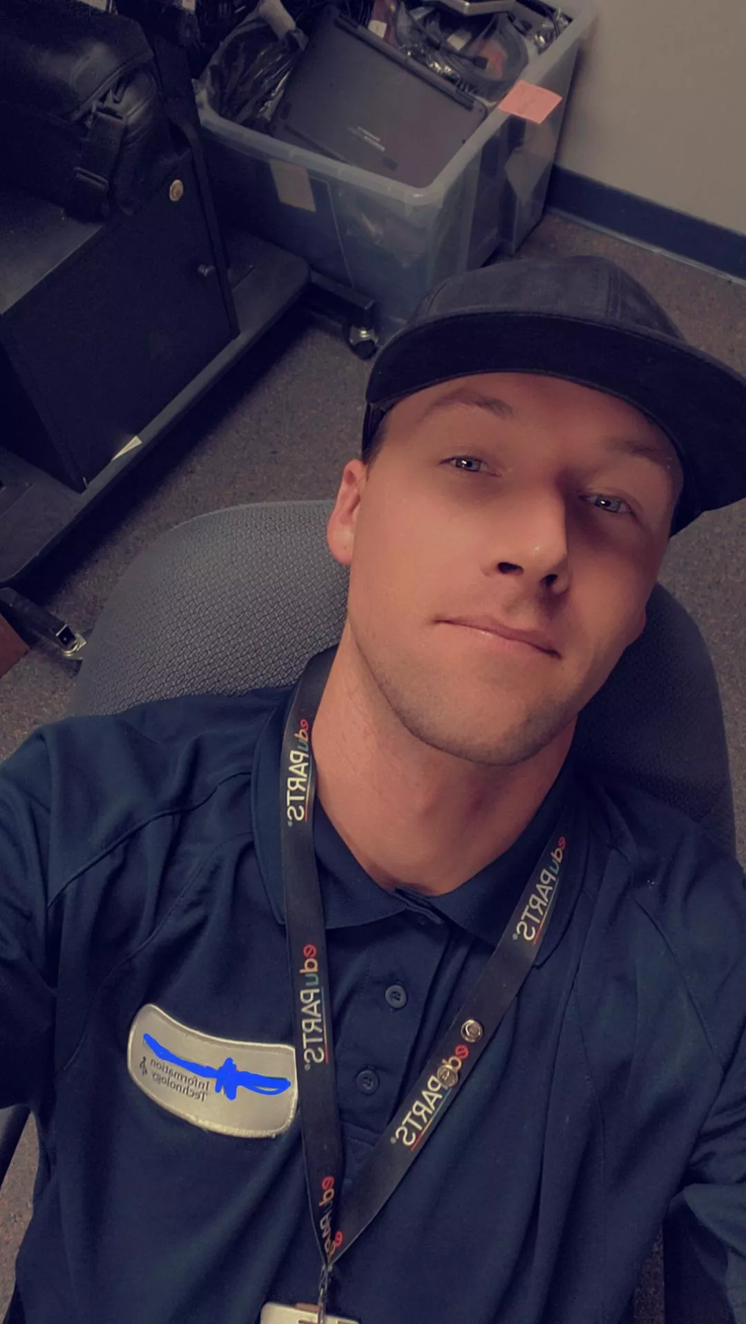 (im)patiently waiting for work to end so I can start my weekend of being lazy and gaming! What's everyone playing this weekend??