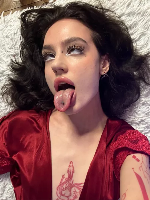 it`s been rumored that egirls got the sexiest ahegao, you agree?