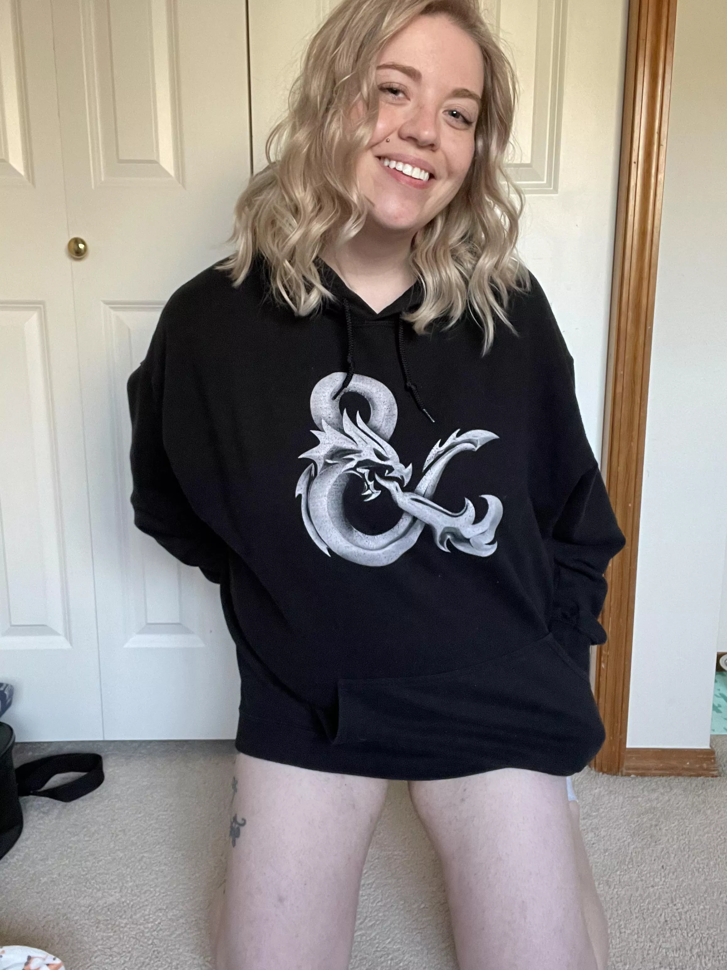 Leave your pants at the door for tonights DnD session 🥰