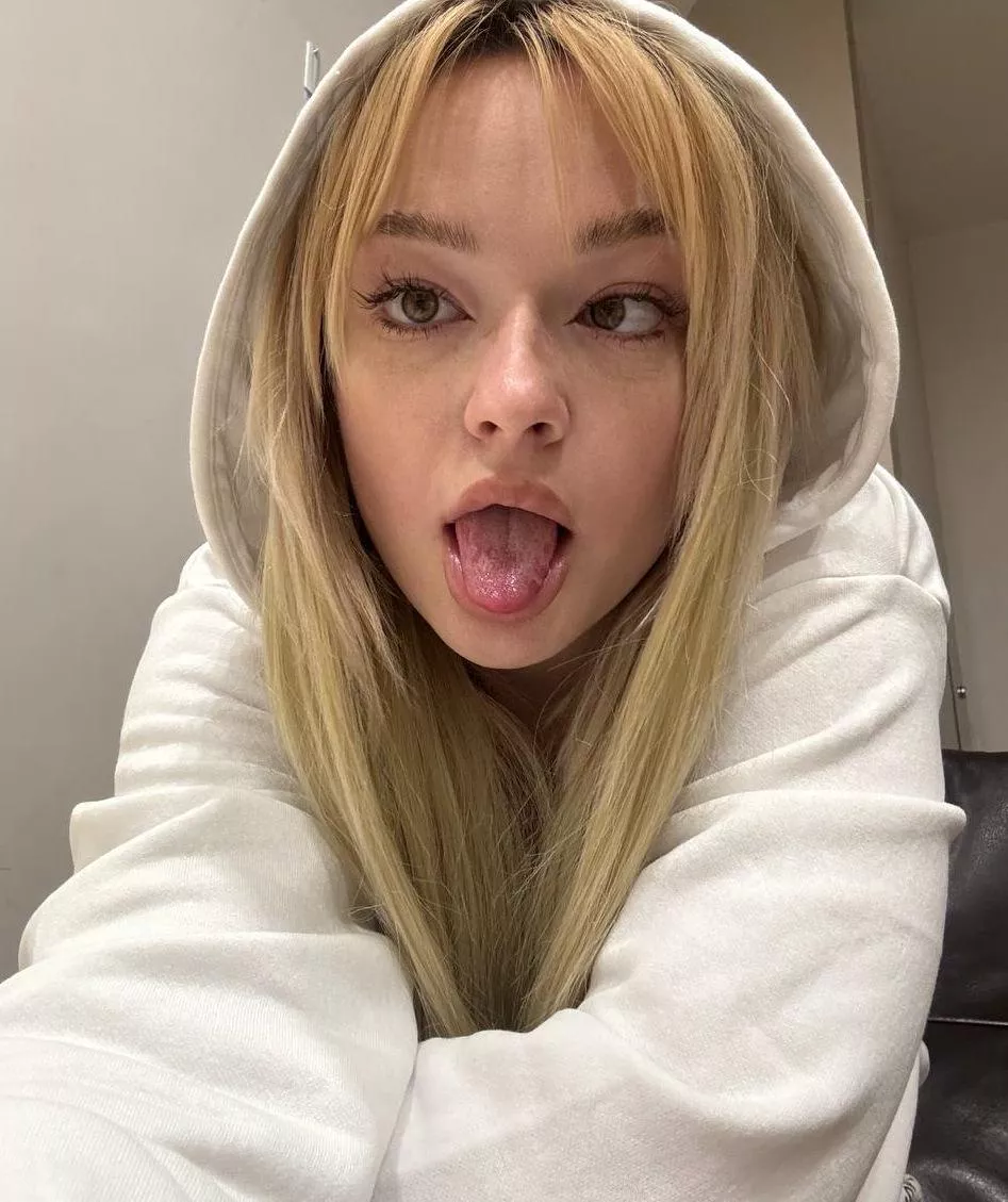 lets cum on my tonque