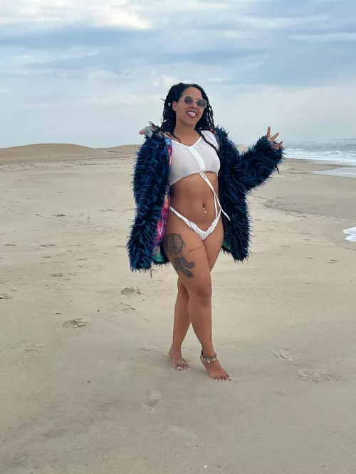 Let's get weird on the beach 