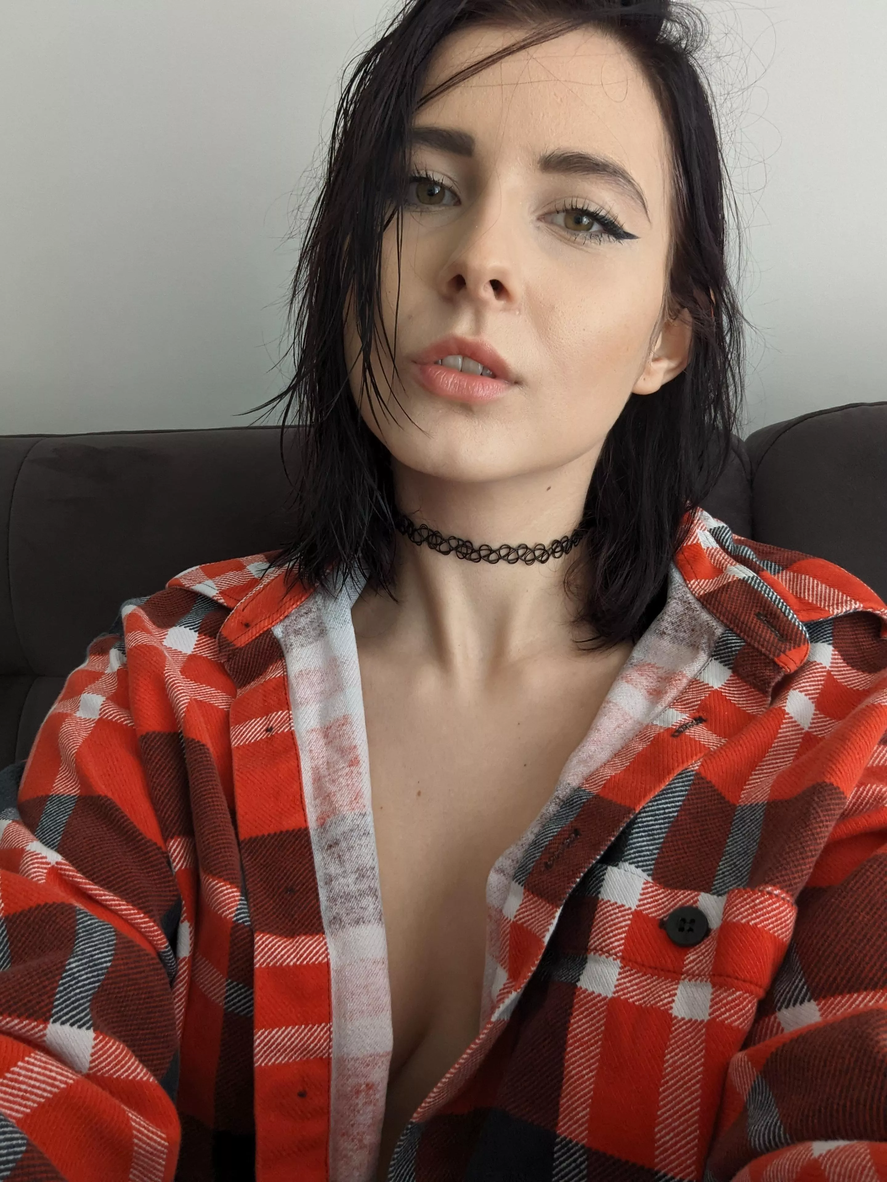 looking cute in wet hair <3  [f]