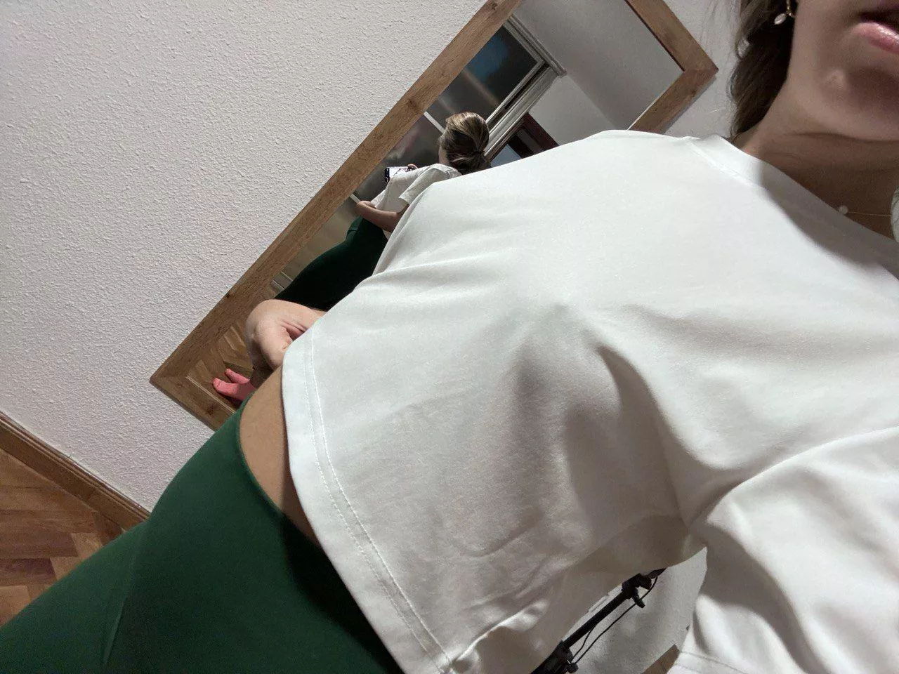 One of my fav tops to wear to the gym. Simple, elegant, yet... Pokies hahahaha. I always catch a guy or two getting a good look!