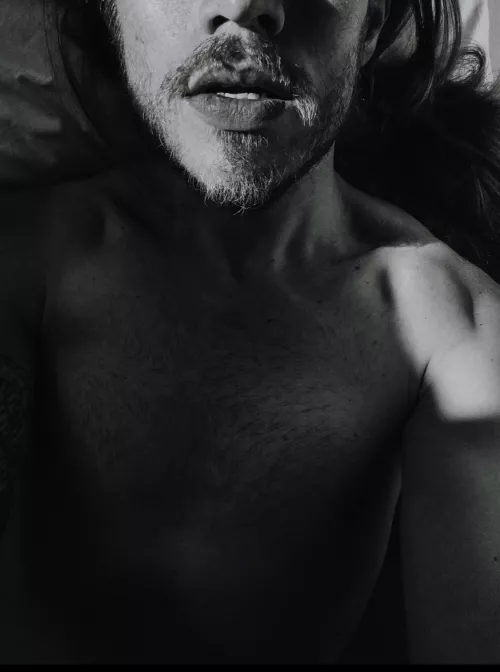 The taste of sunlight on [m]y lips.