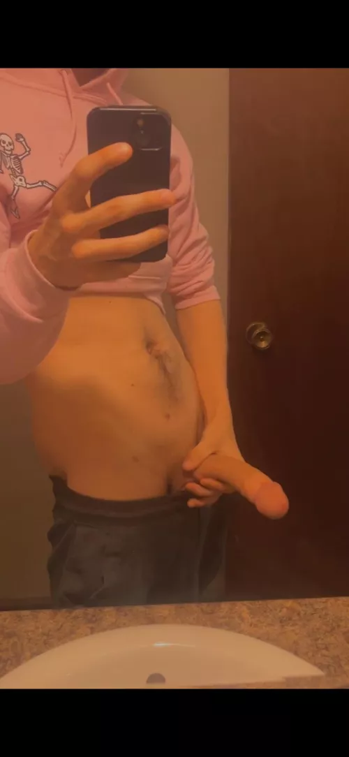 Would u drop to your knees for me?