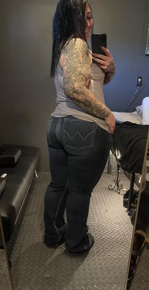 Wrangler butts drive me nuts!