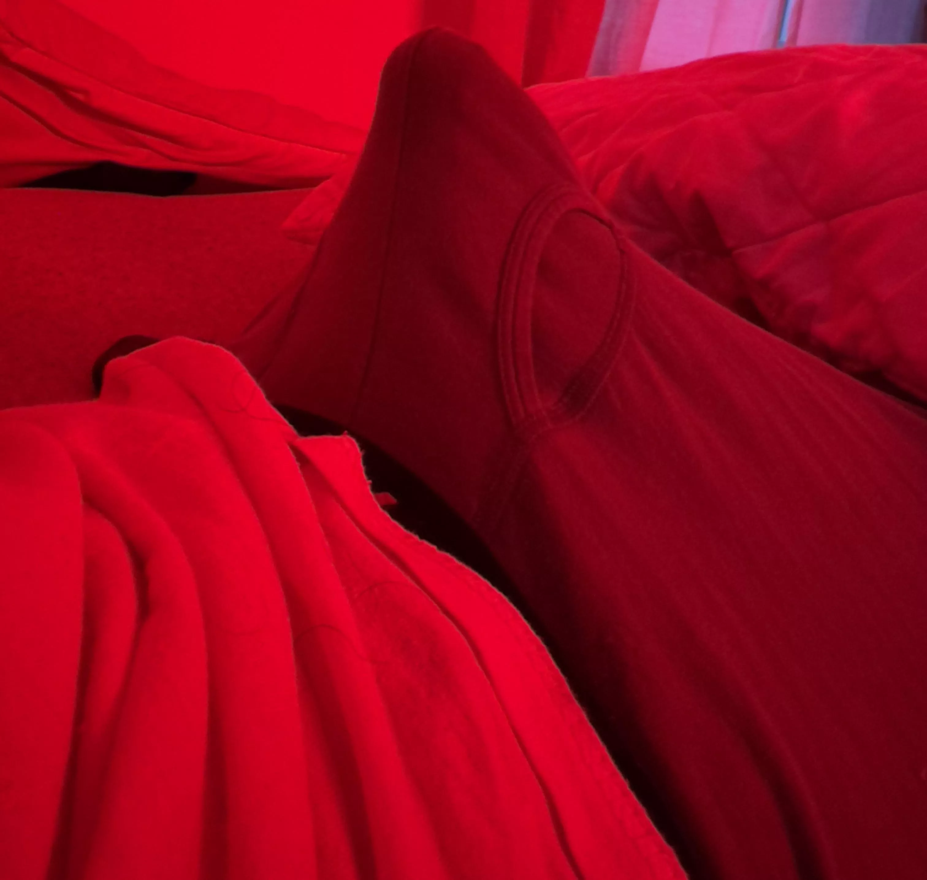 (21) socially awkward and hung  the catastrophic combo