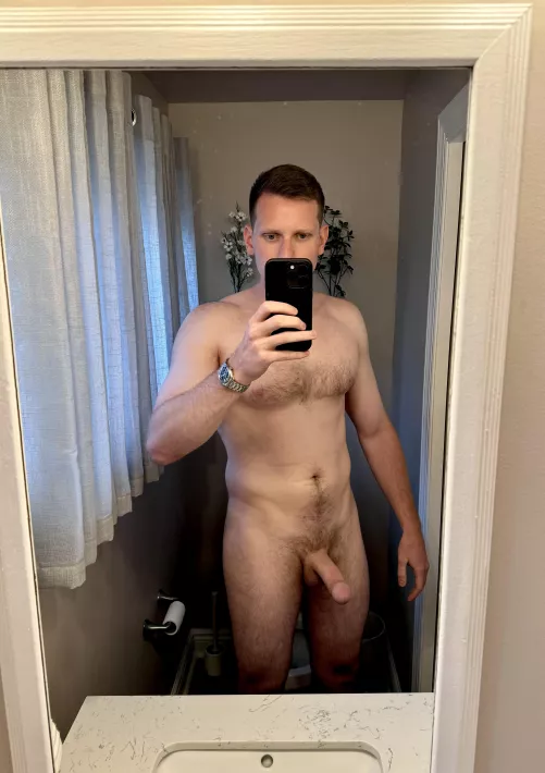 6’7” with a hammer