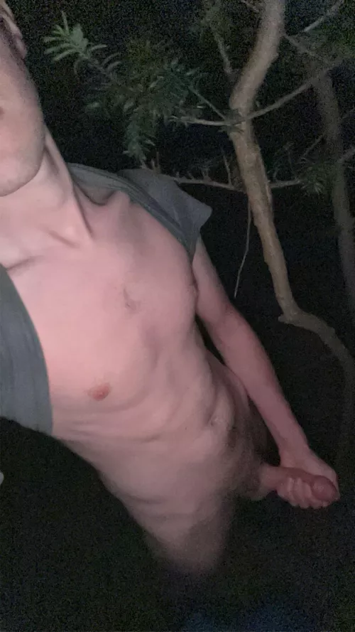 Cumming outside is only natural 