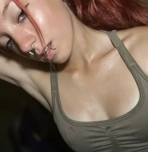 Daddy wash me, I'm all sweaty