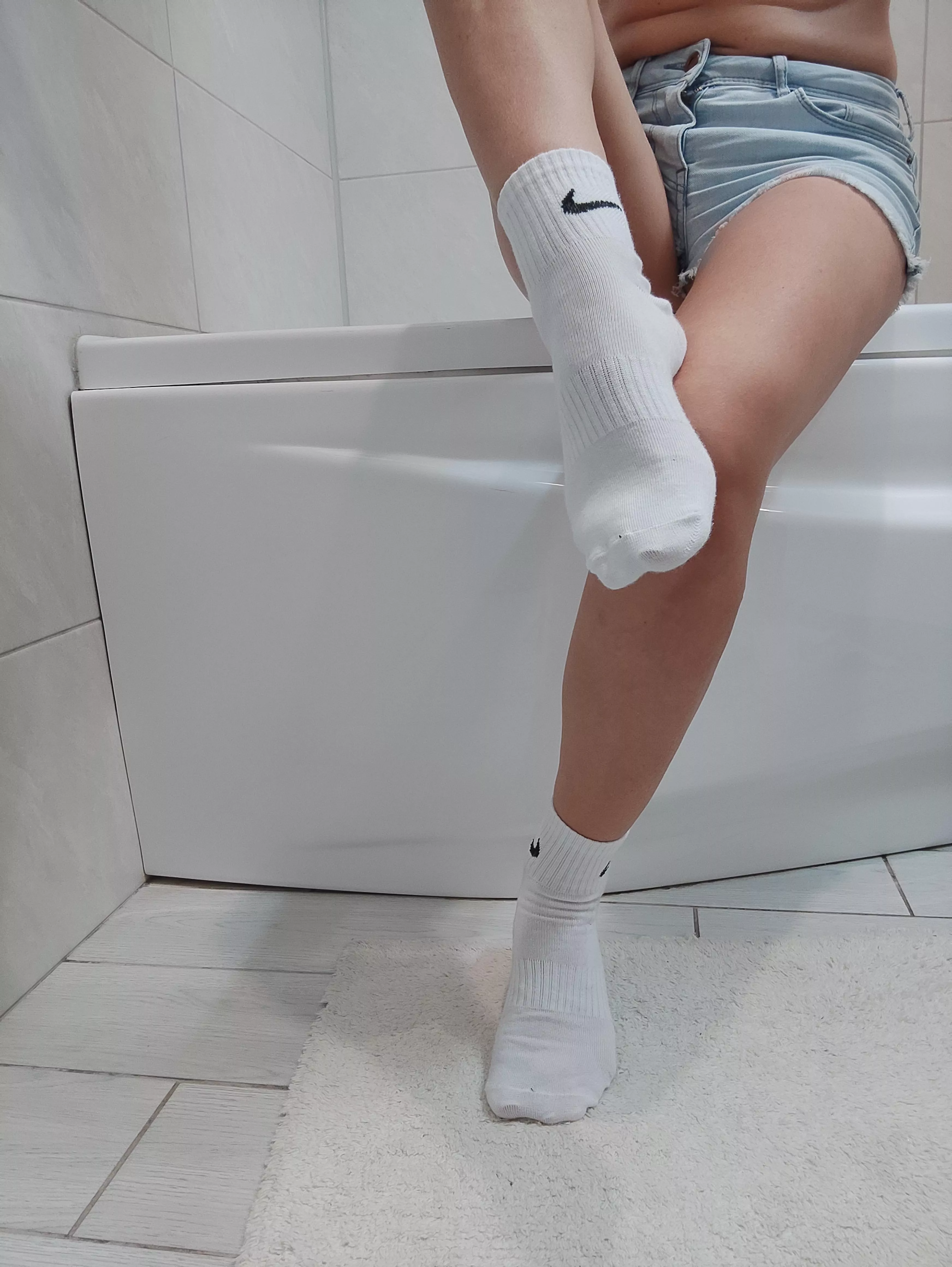 Do you enjoy the pleasure of seeing my white socks get dirty?