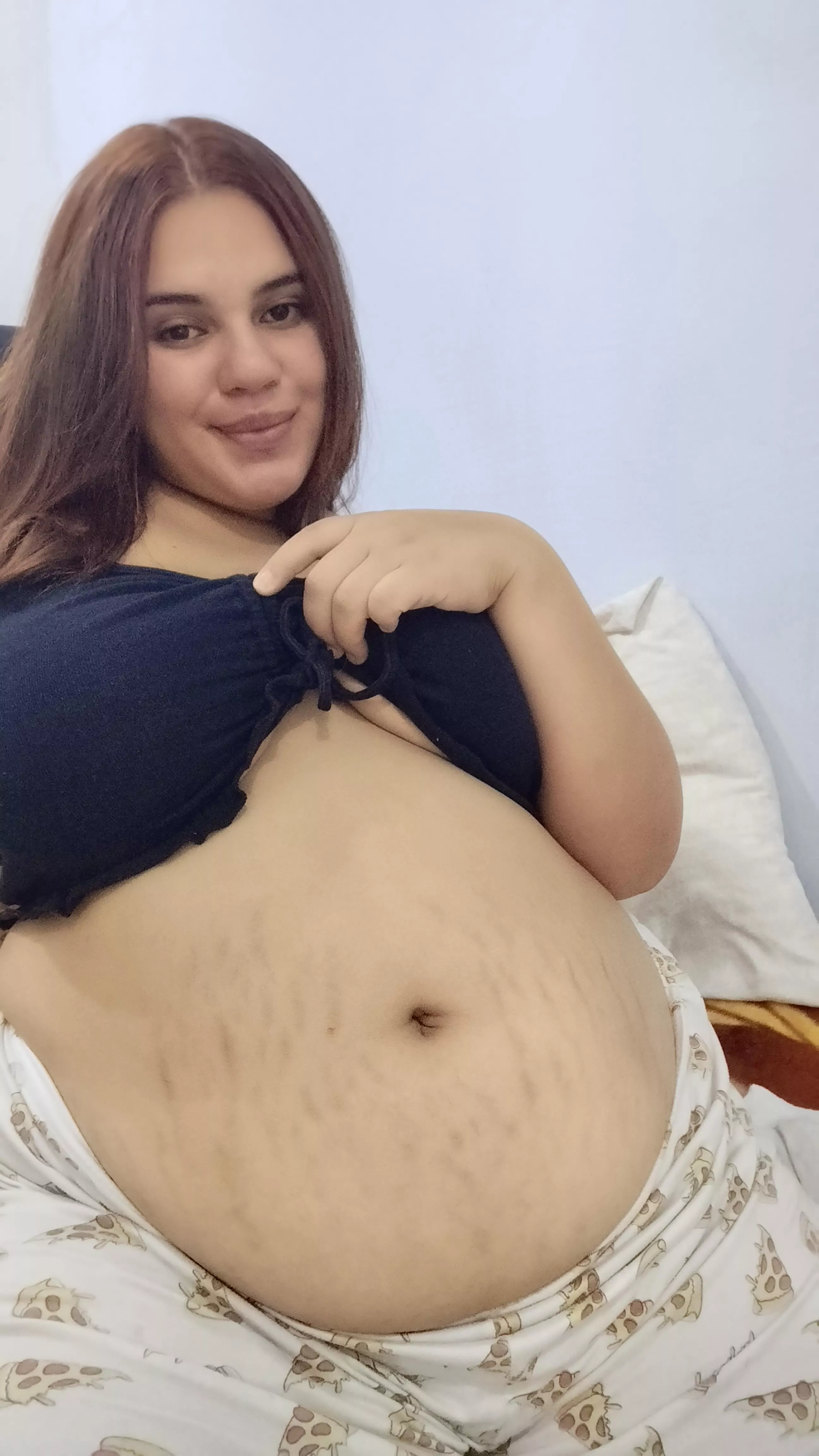 Do you like my big belly? 