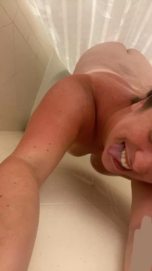 Hotels are too fun…unless you get stood up in one again 😅