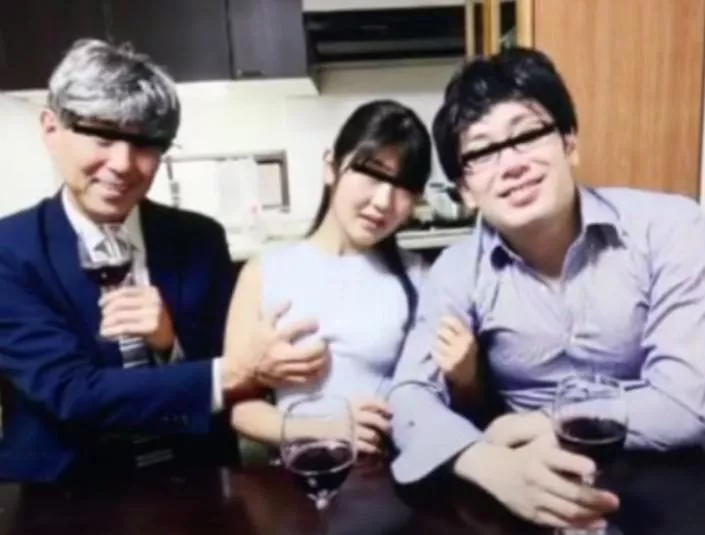 Whats her name? Or sauce ?