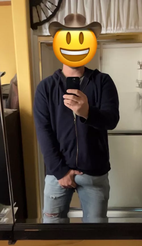 Giddyup with a lil semi. [29]