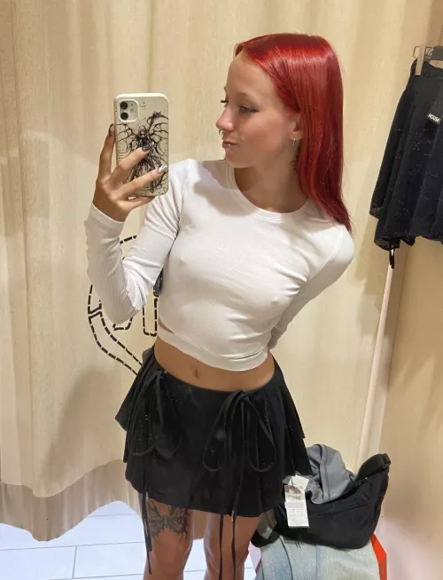 Give me lots of pussy licks and Ill be a happy girl