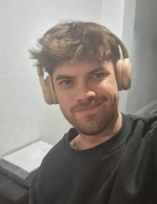 Got a haircut, come say Hi :)