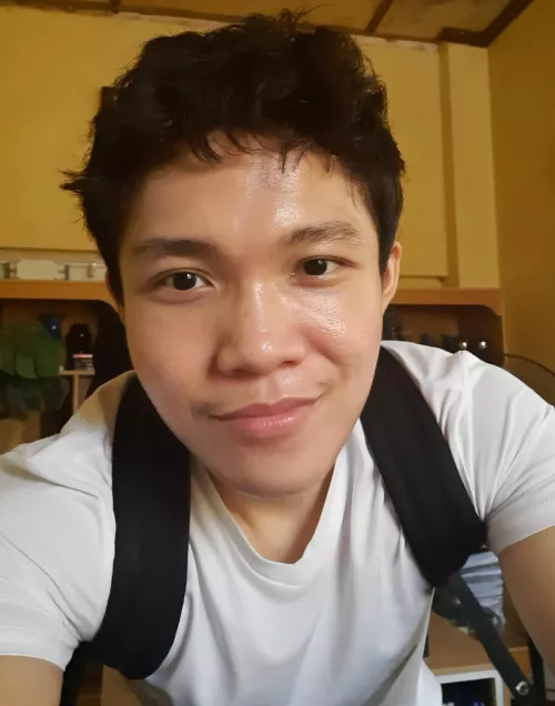 Hello gay bros! 👋😄