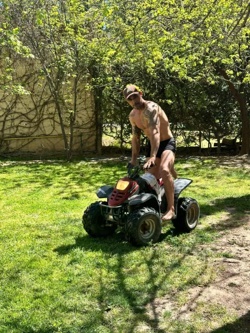 What do you think using your kids toys?!!😂😂♥️