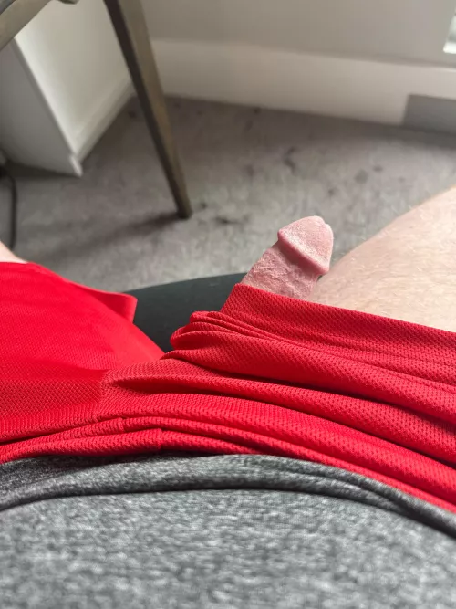 Whoops it slipped out (34M)