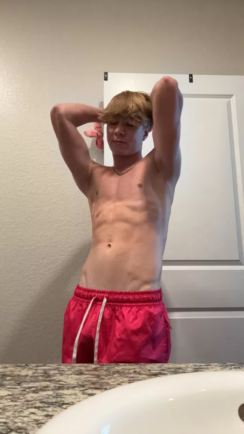 would u put your face in my pits
