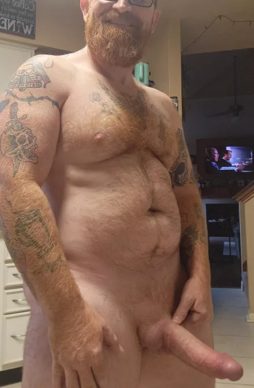 Daddy could use some help in the kitchen [44]