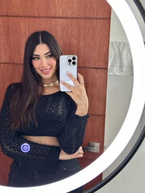 I love this outfit, I just wish I would have smiled