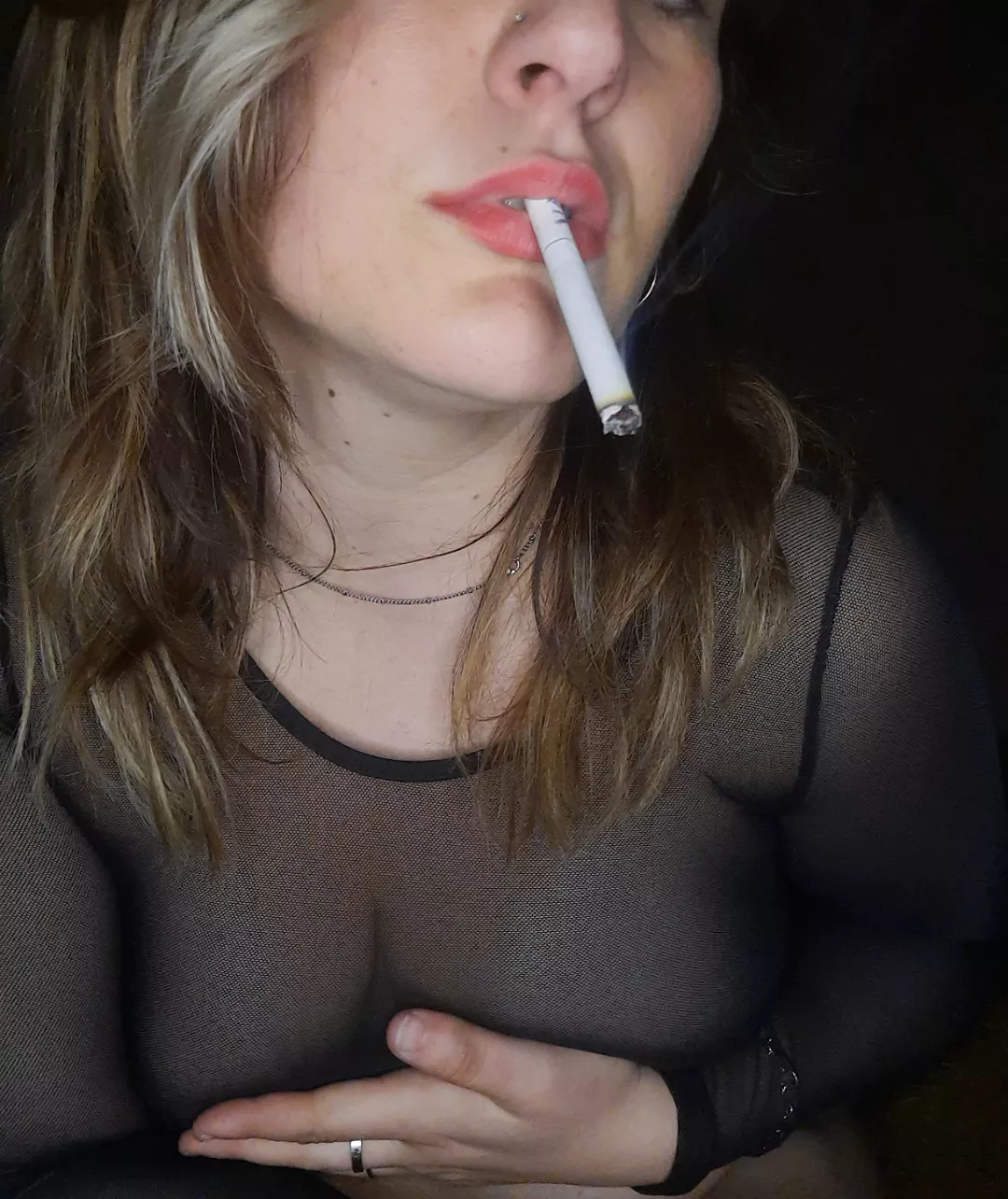 I would like to blow smoke in your face while we have sex🥵