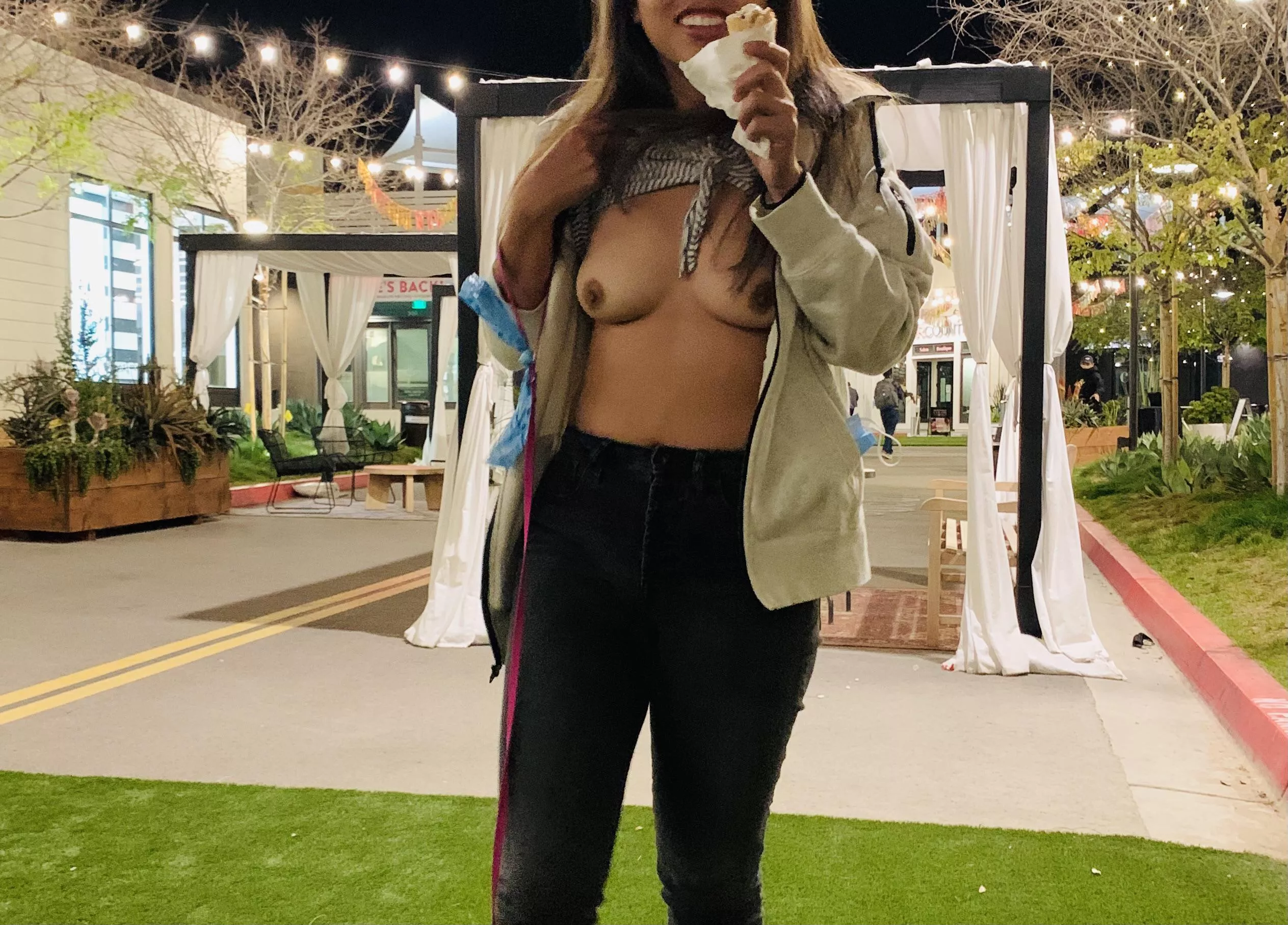 Ice cream and a small display! 