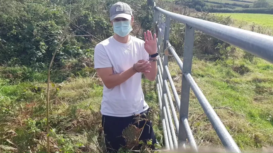 I'd love to have a cock to suck here..