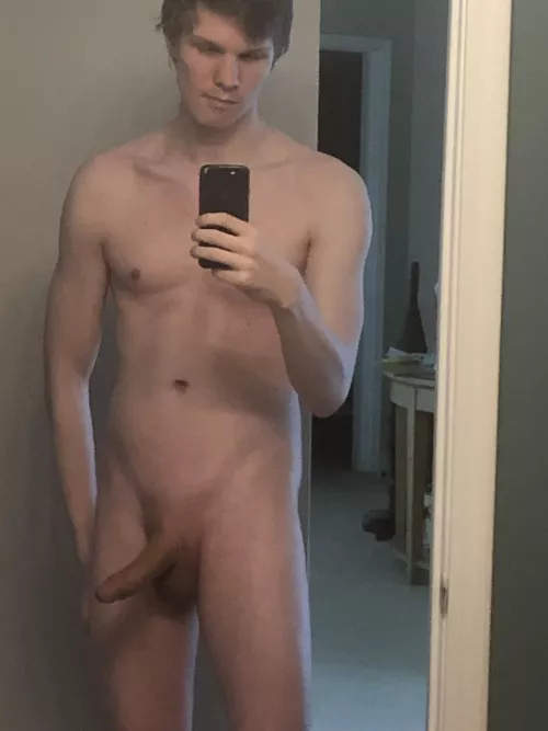 Is anyone attracted to tall and skinny?