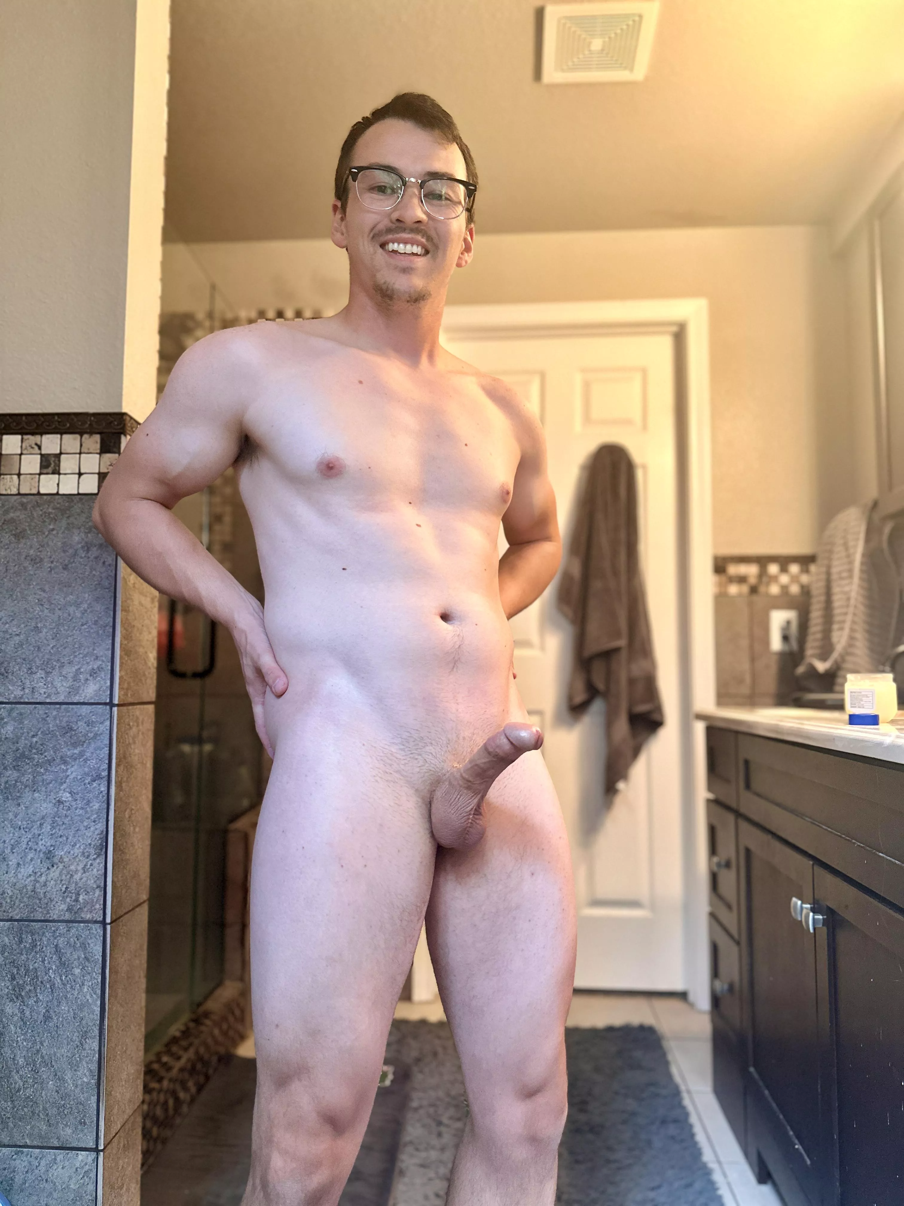 Standing attention 🫡 