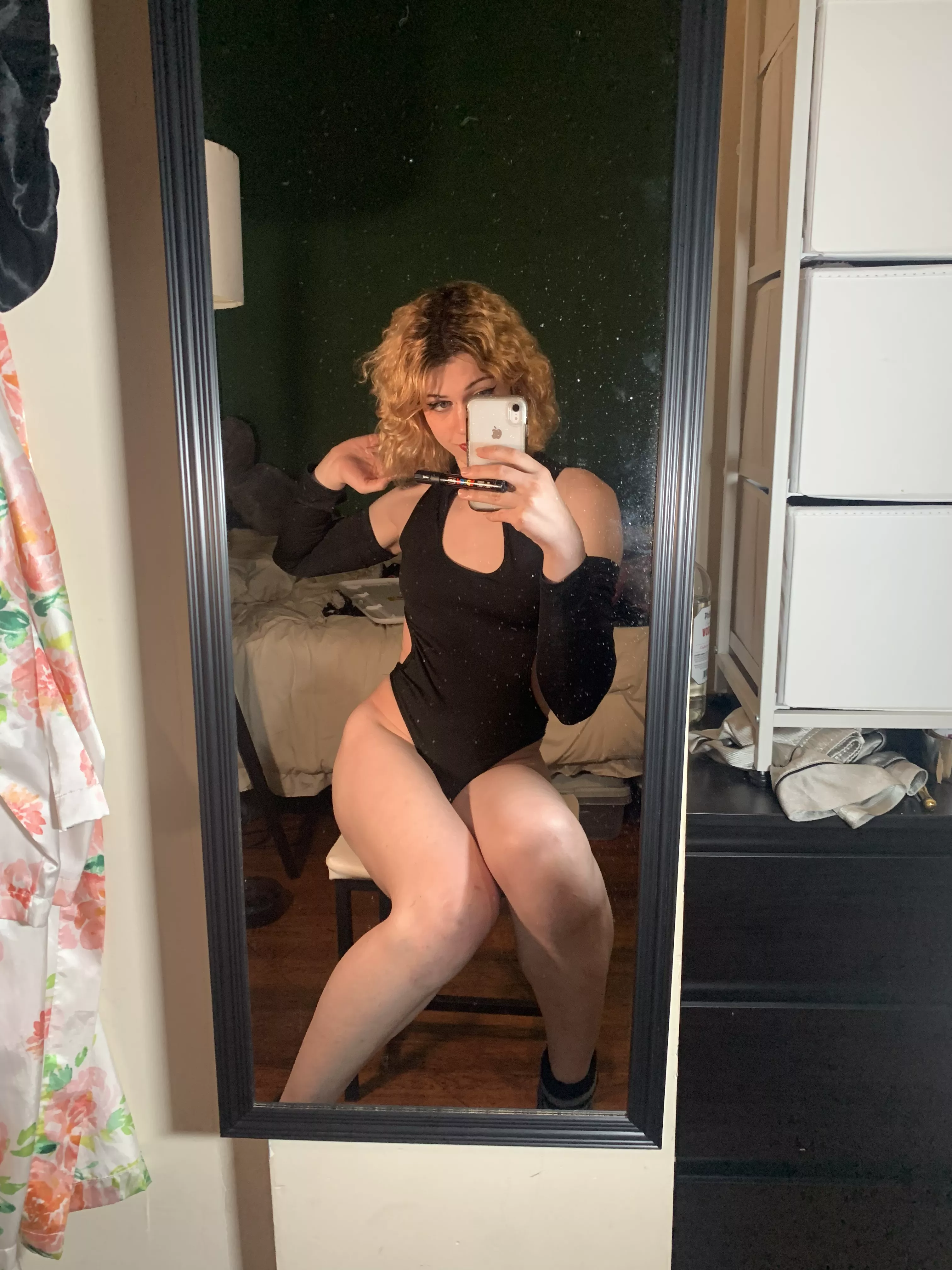 trade deal: you give me attention, I give you all this? 🥰