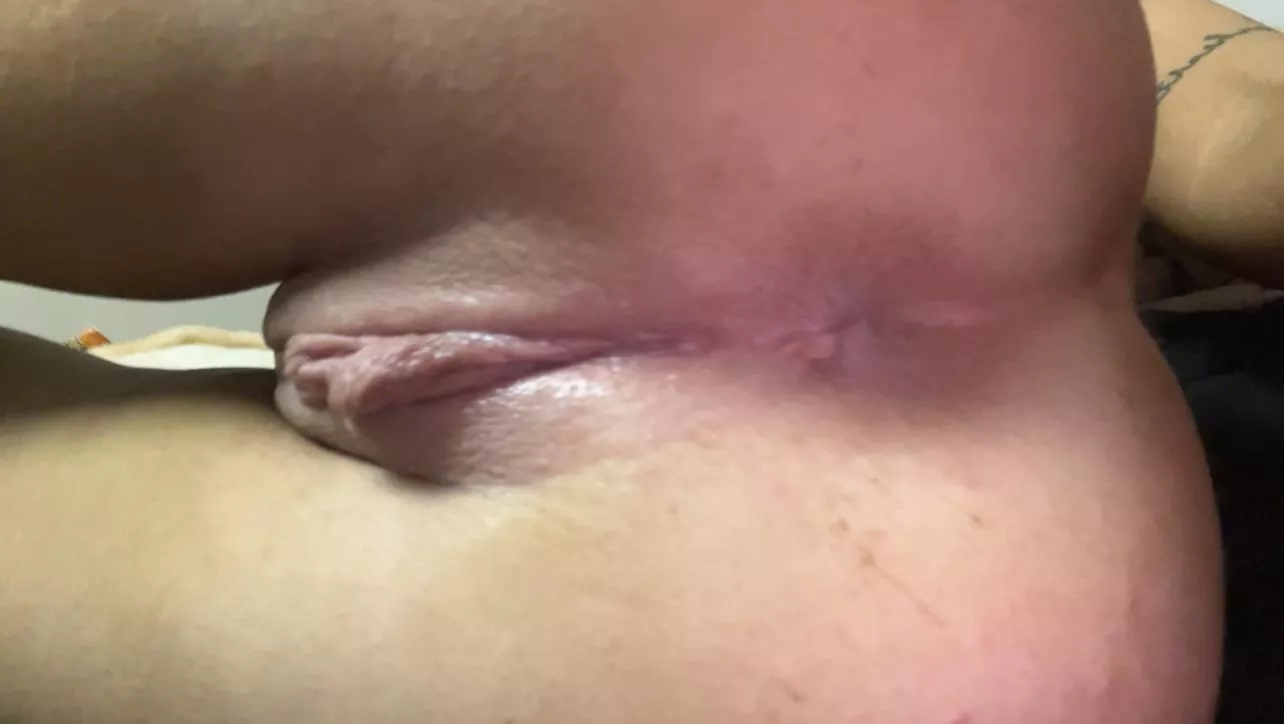 up close and wet 💦 [F]