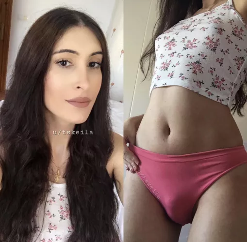 Will you lick my bulge first? 😜