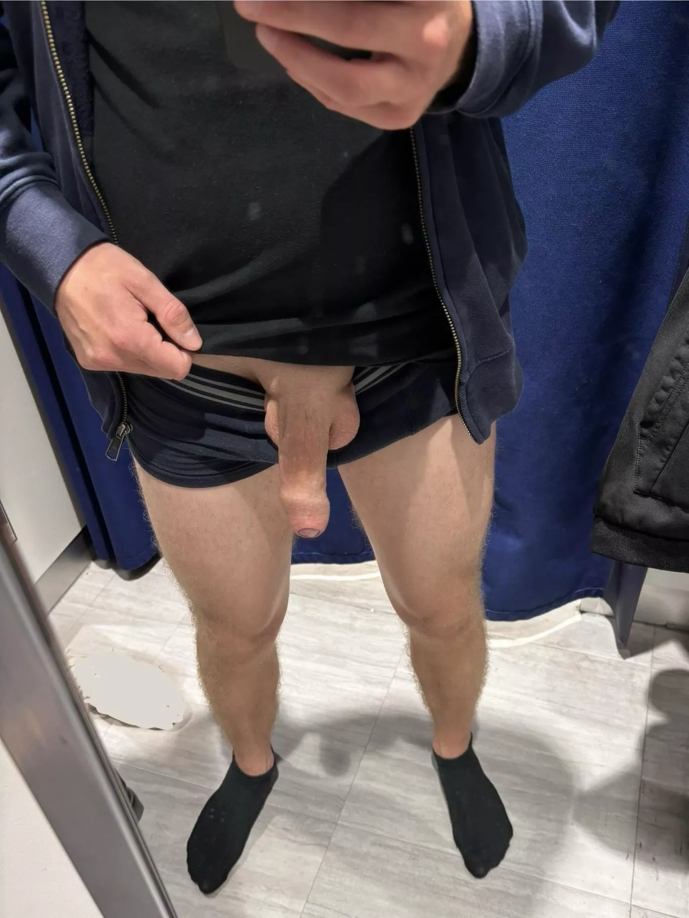 Had to flash my cock while in the changing room 
