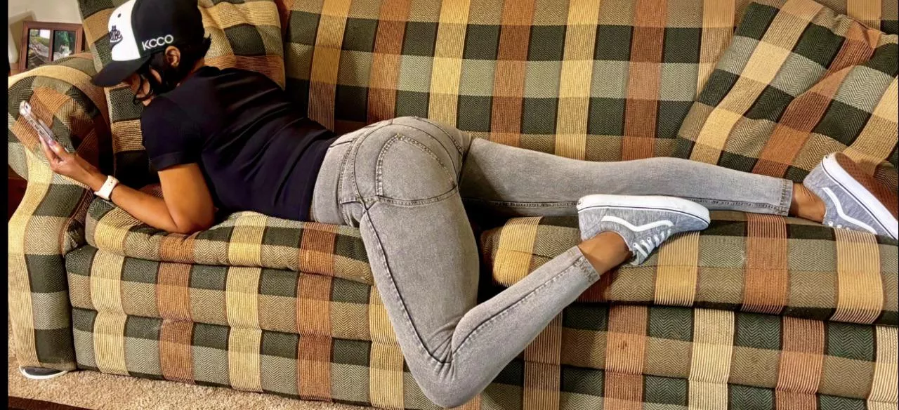 Happy Hump Day❣️🍑😊