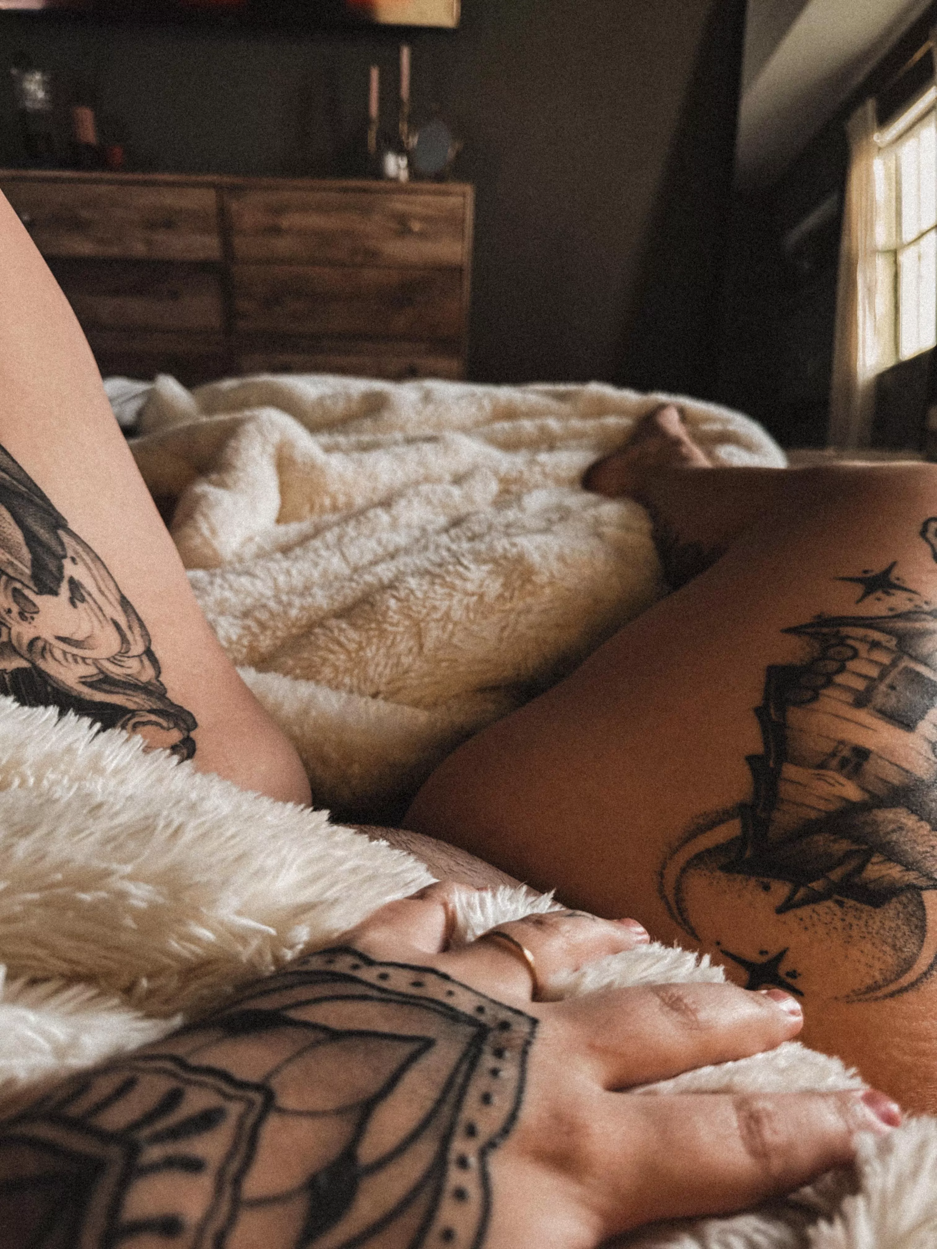 Help me soak the sheets 