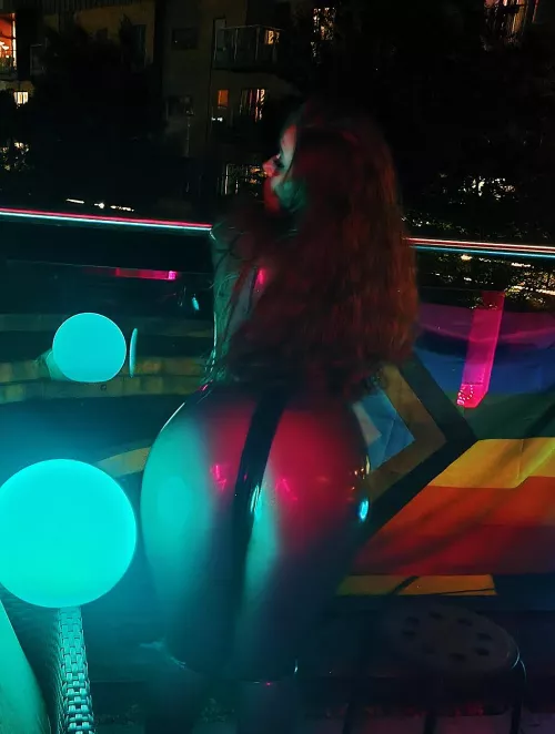 How's the back view? 