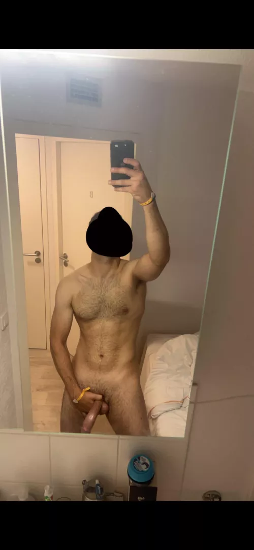I go to shower DM me for nude