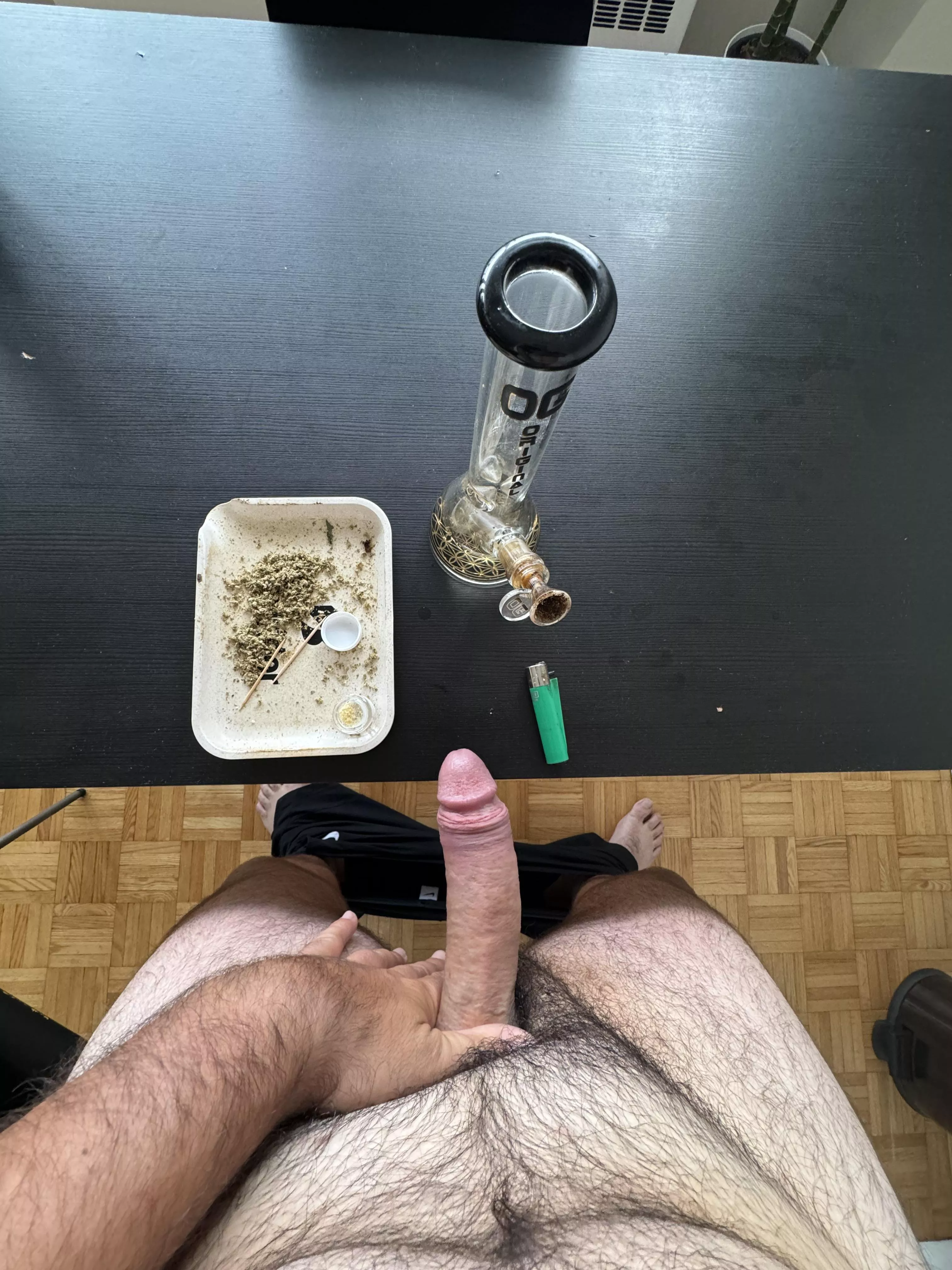 I need so(m)e pussy for lunch, I’ve been fasting all morning 