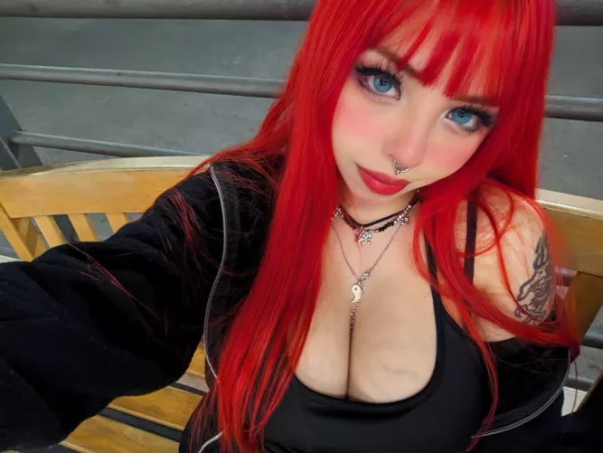 It's not easy being a good girl when you're this horny...