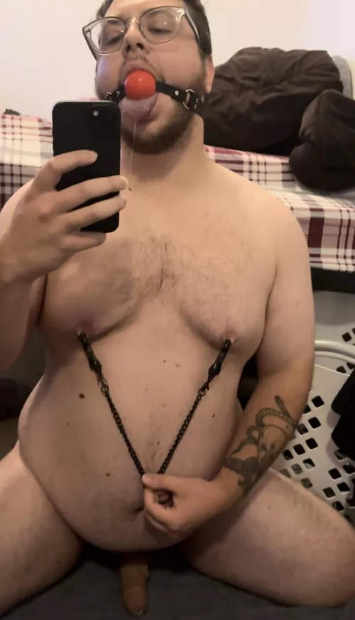 Just a drooling fuck pet😈