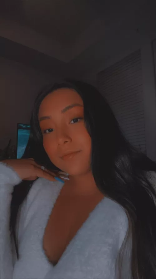 Native American // Latina 