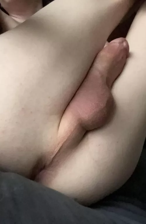 who has a seat i can borrow?🩷