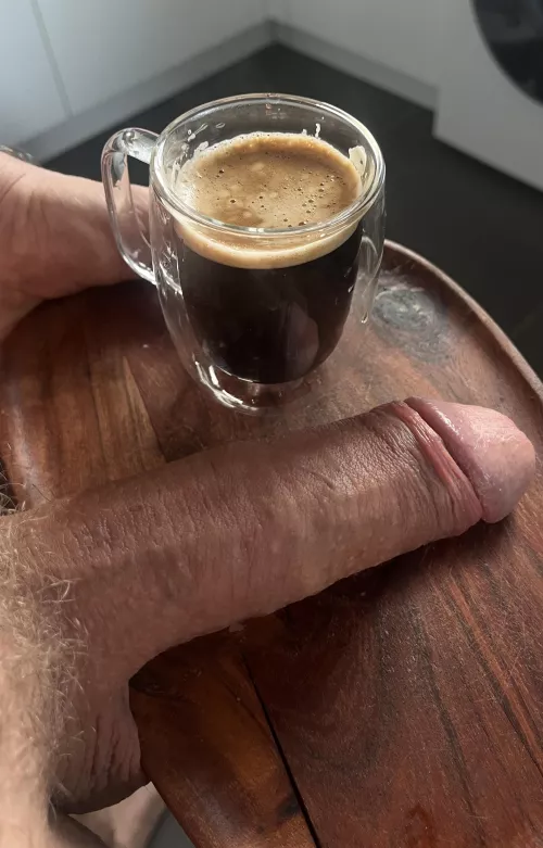 Who would like to get the same coffee break?