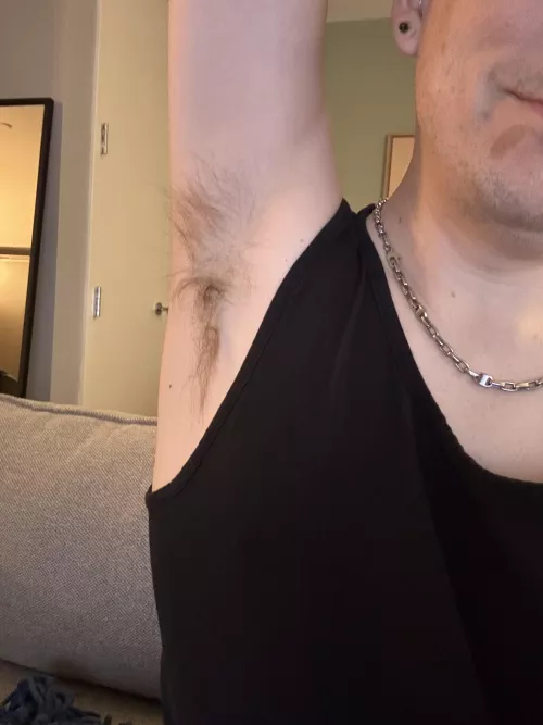 Another gym day… more sweaty pits to sniff