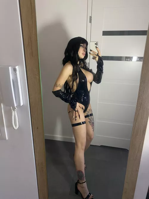 Are you fucking my mouth?