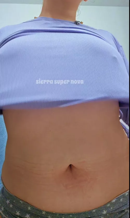 can you tell my jeans where extra tight today 🤫